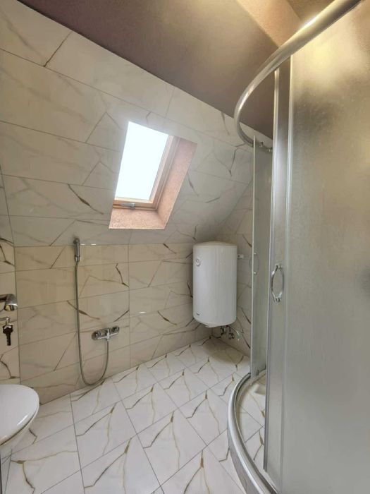 Дава се под наем Четиристаен апартамент в София, Зона Б-18 - 184 кв.м за 897.6 € - Снимка #16