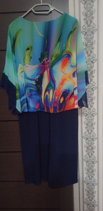 Срочно продам, платье для мероприятия!