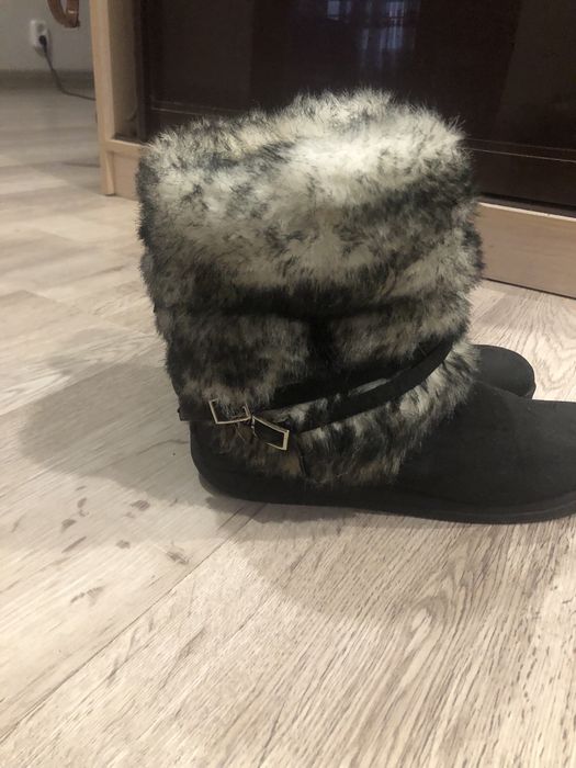 Женские унты
