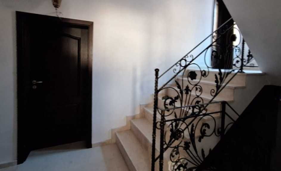 Продава се хотел в сърцето на Стария град на Несебър