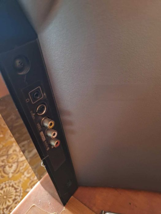 Телевизор LG FLATRON 32 инча