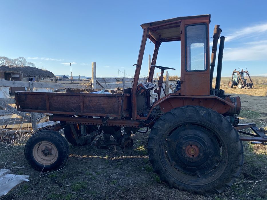 Трактор Т-16 продам