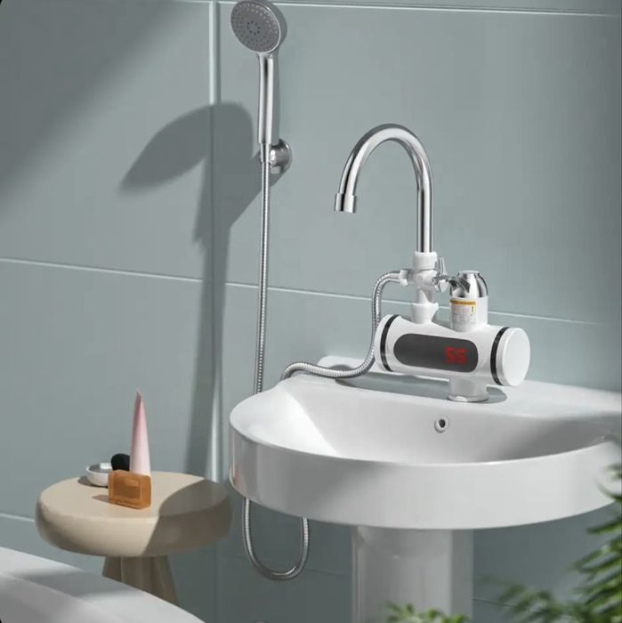 Baterie Robinet Electric instant Chiuveta Dus cu afisaj tip Delimano
