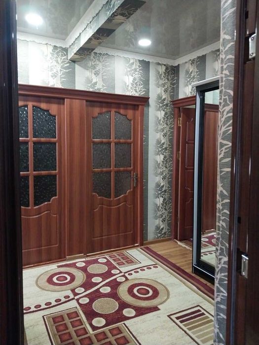 3 Xonali uy srochna yaxshi narxga kelishish bor