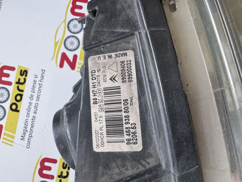 Far stanga dreapta Citroen C4 2005-2010