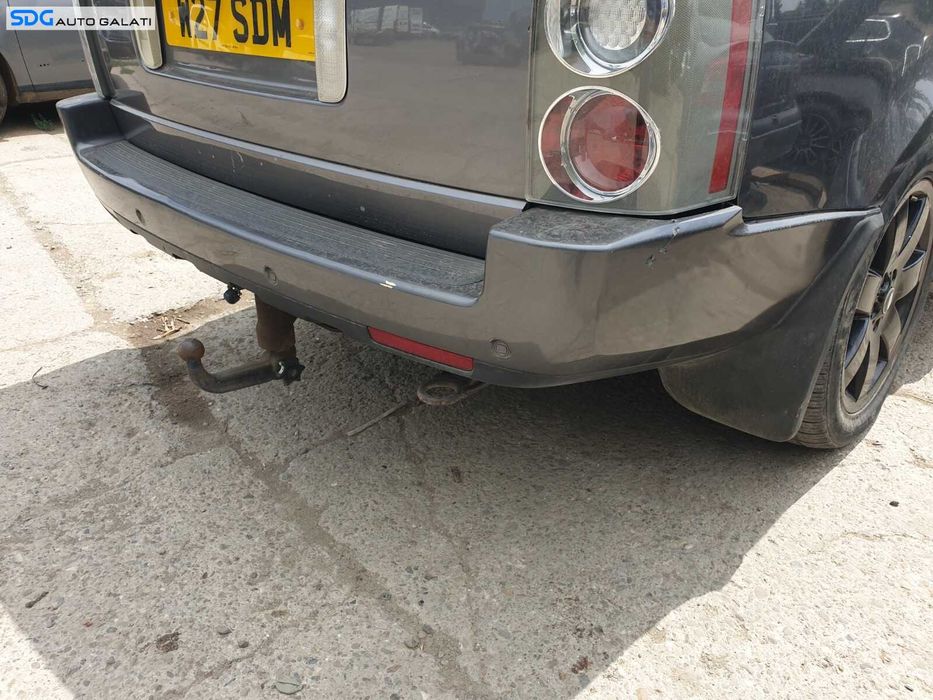 Bara Spoiler Spate cu Locas Senzori Parcare cu Defect Land Rover Range Rover Vogue 2001 - 2009 Culoare 659/LAL Bonatti Grey Metallic [C7010]