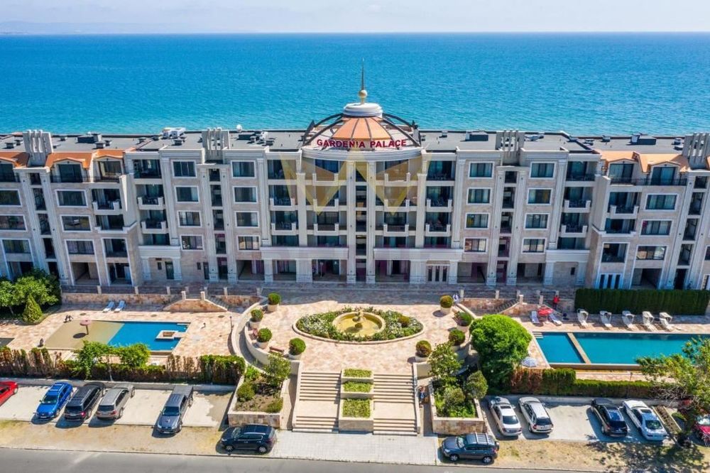 Продава се Двустаен апартамент в Поморие - 90 кв.м за 2206 €/кв.м - Снимка #8