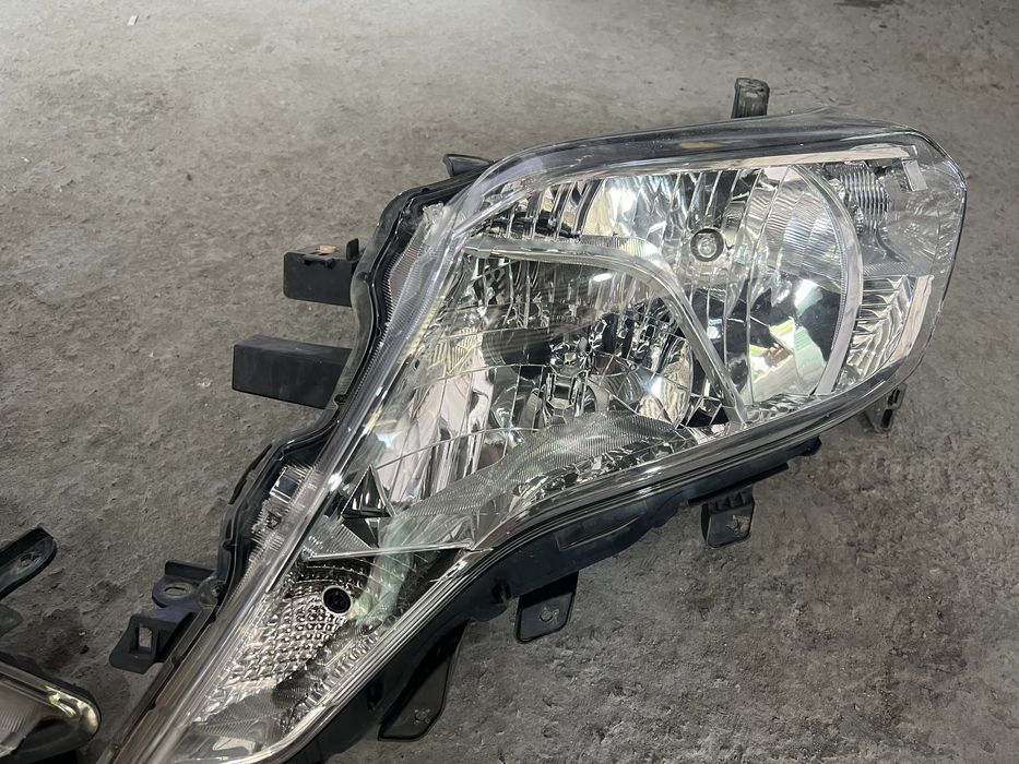 Продам фары на прадо 150