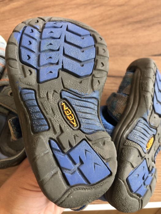 Детски сандали 20-22 номер