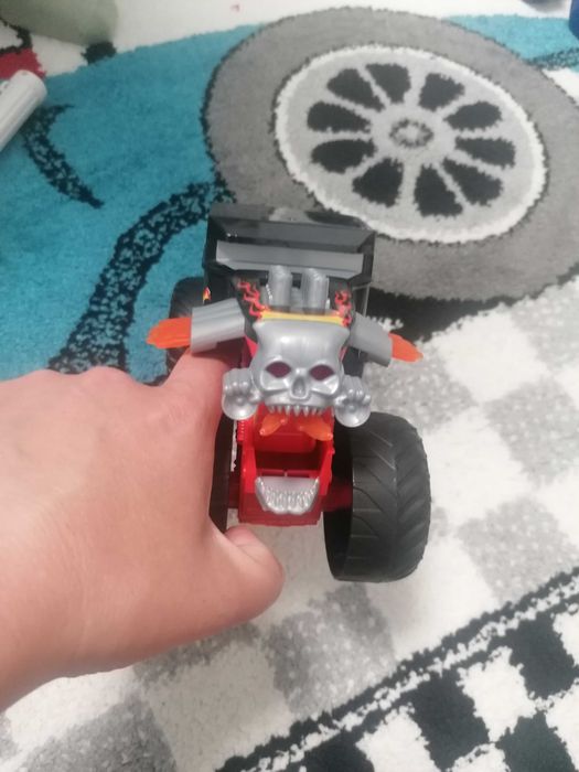 Детски пъзели и играчки