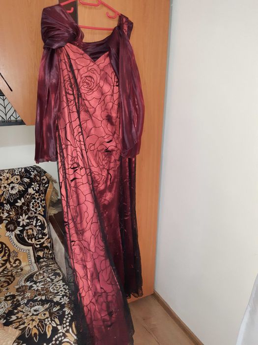 Rochii de seara lungi