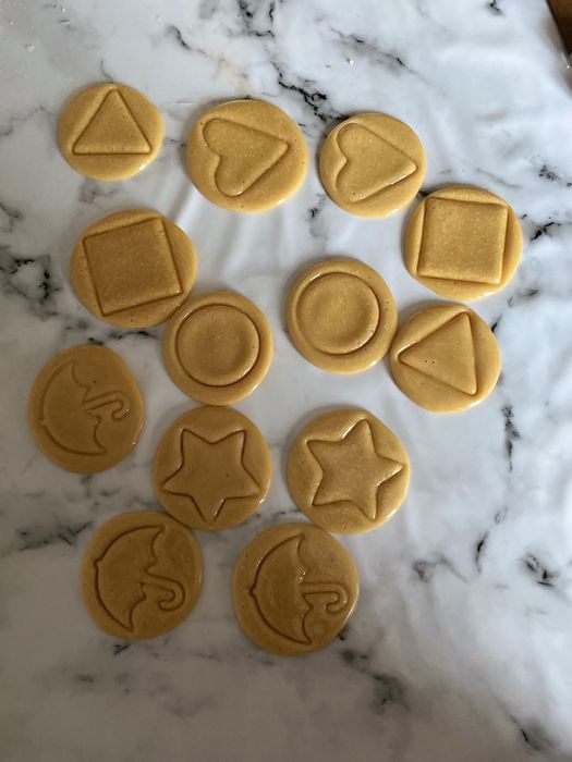 Сахарные соты, печенье дальгон