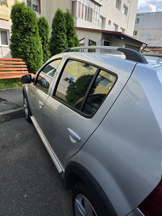 Vând Dacia Sandero Stepway 2013