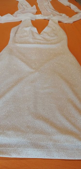 Бутикова елегантна рокля