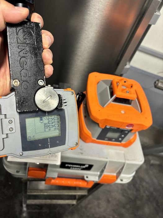 Primus 2 H2N Nivela laser canalizare Topcon Leica