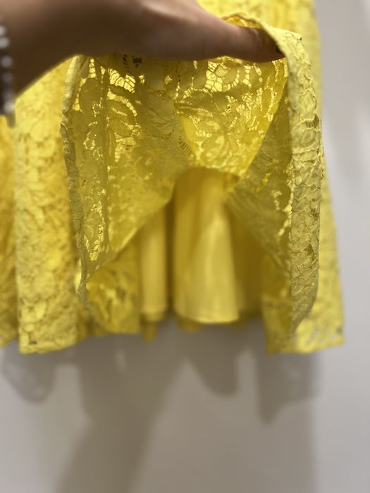 Кружевное платье Lichi