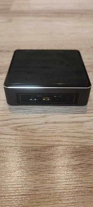 Mini PC Intel NUC7i3 – Core i3-7100U, 20GB RAM, 256GB SSD NVME, Home Assistant