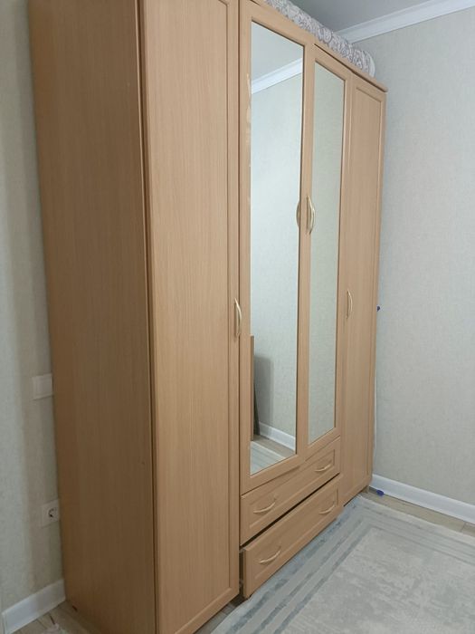 Продам шкаф для спальни