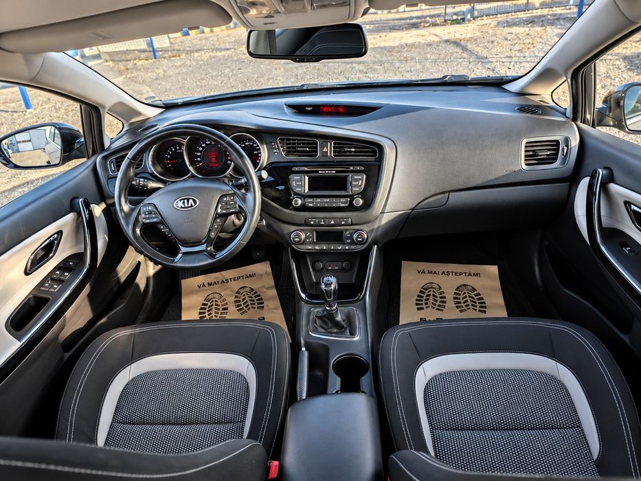 Kia Ceed 1.6crdi Garantie/Rate/Cash