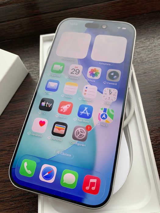 iPhone 17 PRO Silver ( ALB) ca NOU in cutie 256 GB Liber 5G Garantie
