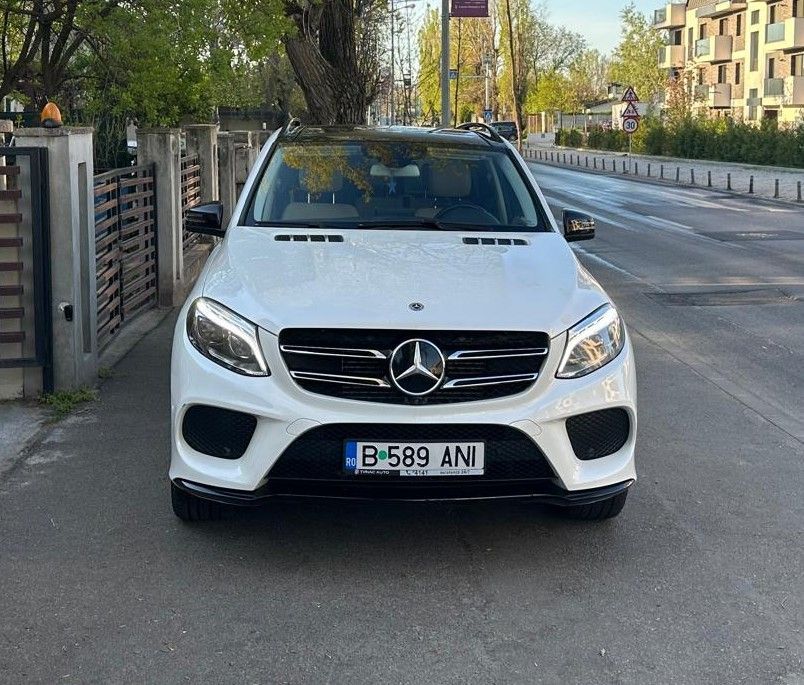 Mercedes-Benz GLE Mercedes-Benz GLE 350d | 3.0 V6 258CP | 9G | AIRMATIC | Config Premium