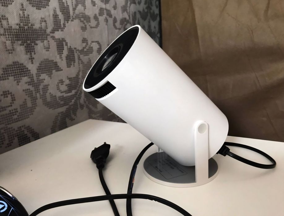 Проектор MAGCUBIC HY300