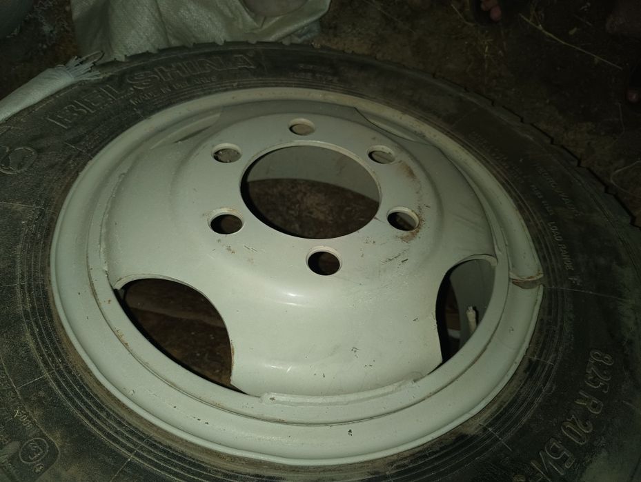 Шина на Газ 53 новый