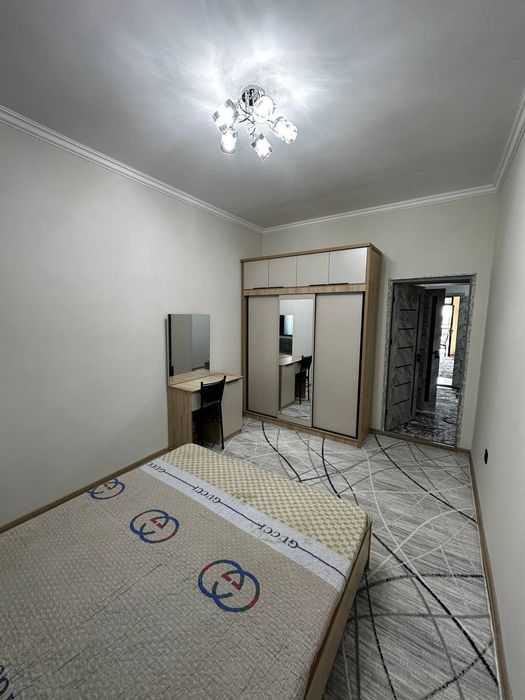 Урикзор резиденс,o'rikzor bozor oldi 2/8/16 400$