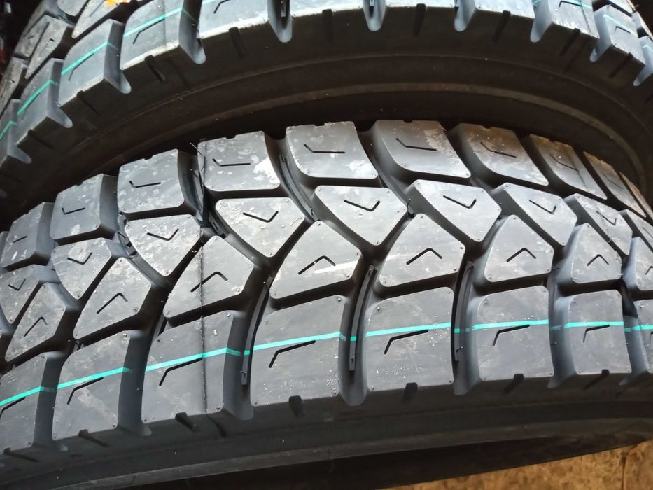 Гуми за камиони.