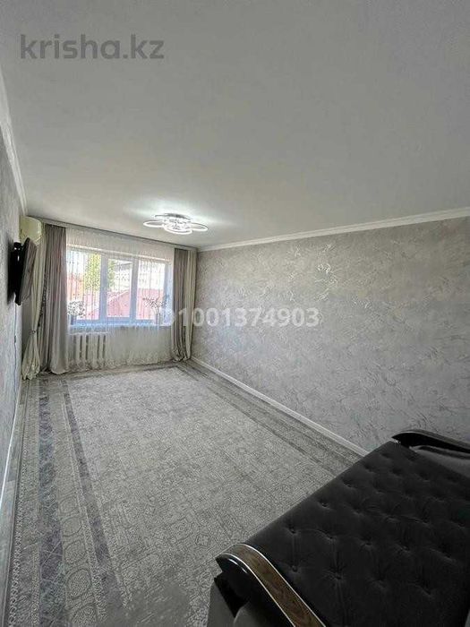 продается 3 ком квартира район 3 школа