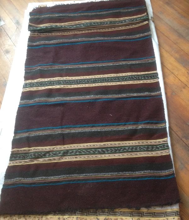 Черги-вълнени от съндъка на баба