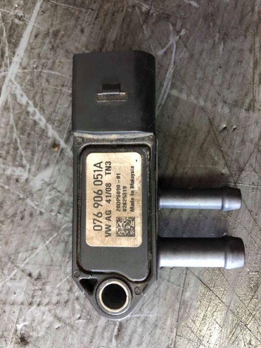 senzor presiune 2.0 tdi  audi a3 8p