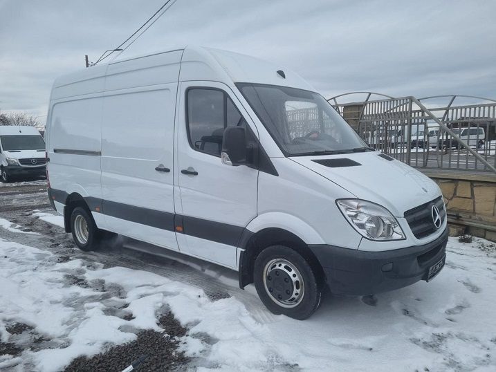 Mercedes-Benz Sprinter 515