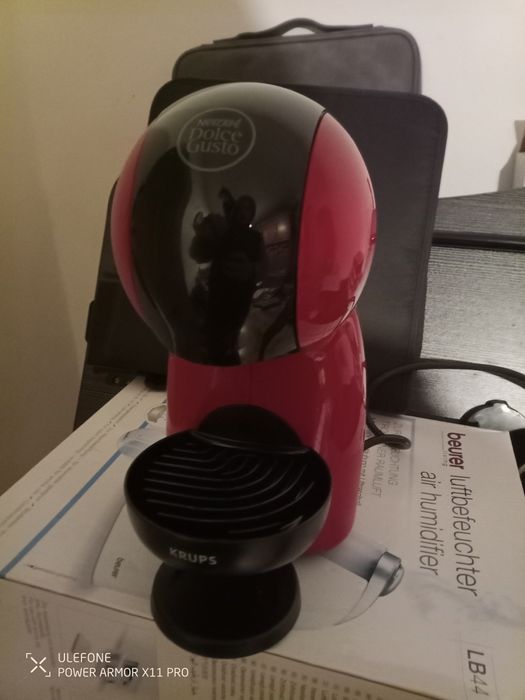 Aparat cafea Nescafe Dolce Gusto Picolo Krups rosu stare perfecta
