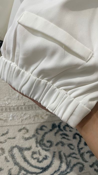 Продам Тройку(костюм, жакет, брюки)