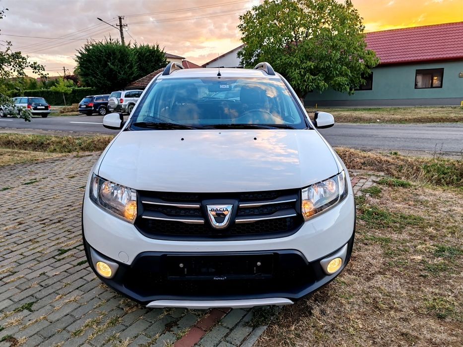 DACIA Sandero Stepway 2015 — imagine 3