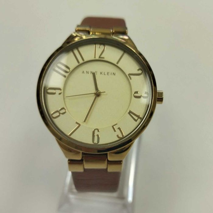 Дамски часовник ANNE KLEIN Y121E – Отлично състояние