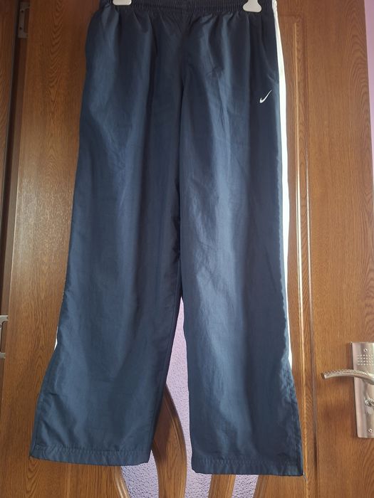 Vând Pantaloni Trening Bărbați Nike Mărimea L