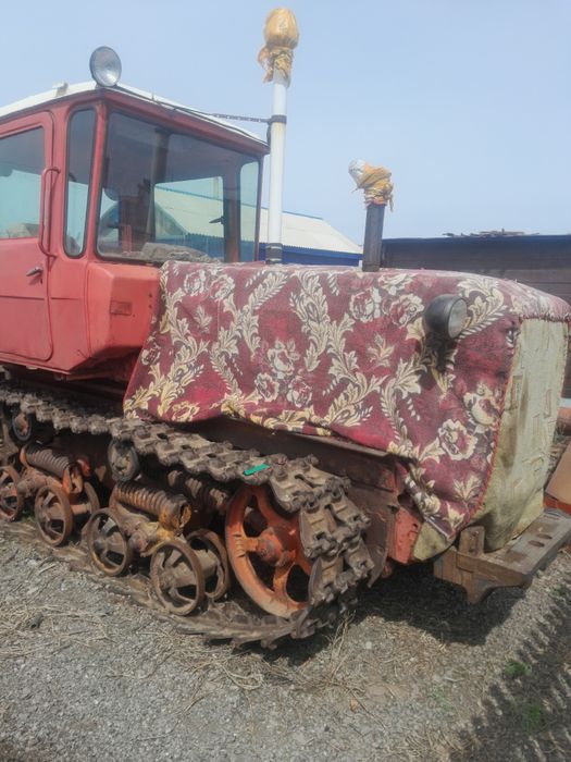 Продам трактор дт 75