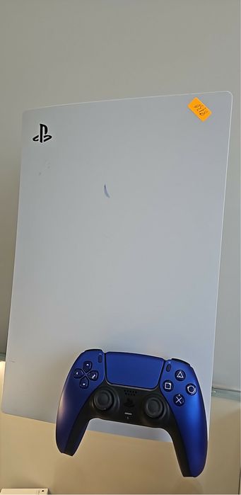 Play Station 5 Disc Version +1 controller