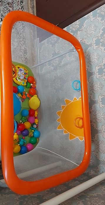 продам игровой манеж