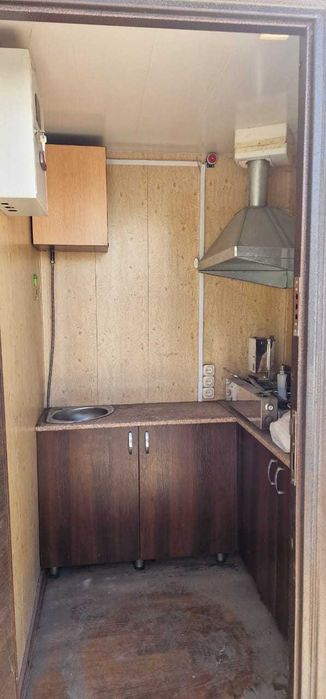 Киоск, Ларек, торговый павильон