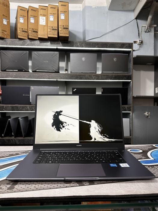 Мощный офисный ноутбук Huawei intel core i3-1115G4