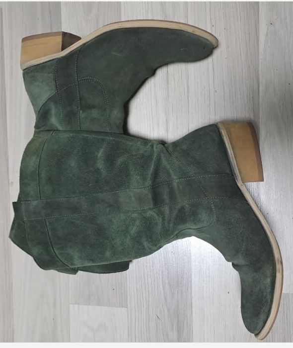 Cizme piele intoarsa