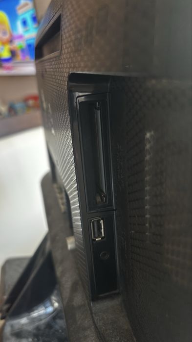 Телевизор/монитор LG 24”