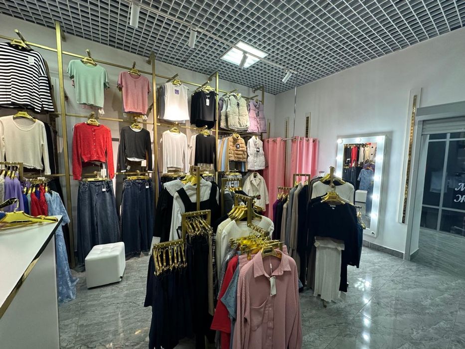 Продам бутик женской одежды