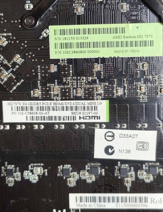 Placa video AMD Radeon HD 7970 3GB 384bit