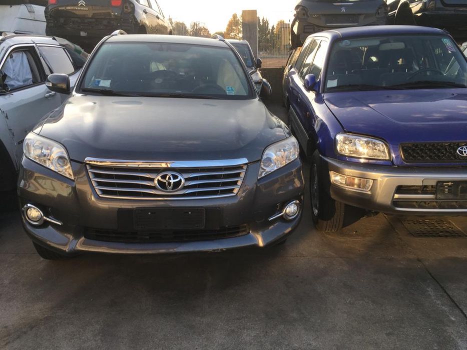 Piese Toyota Rav 4 2011.