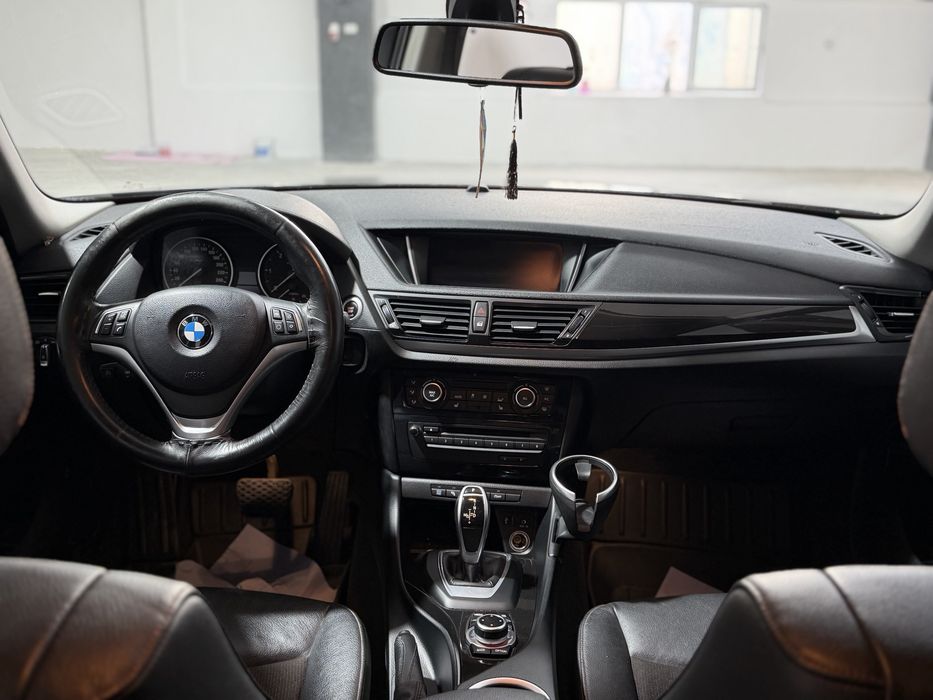 BMW X1 2016 — imagine 5