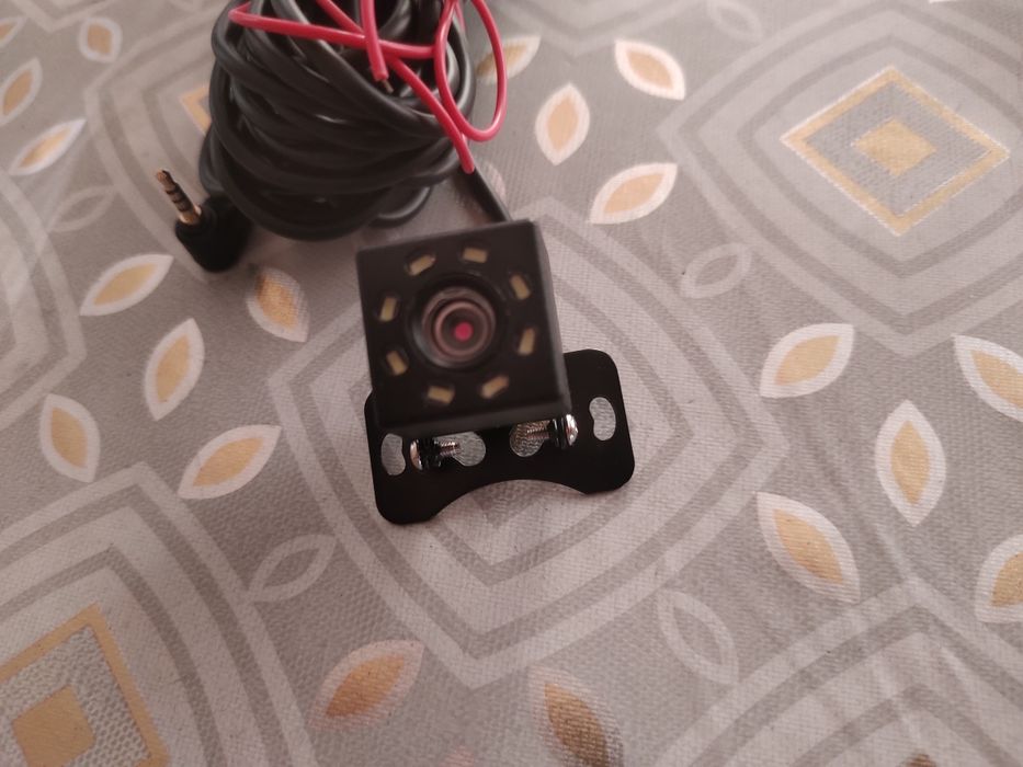 Продам заднюю камеру.